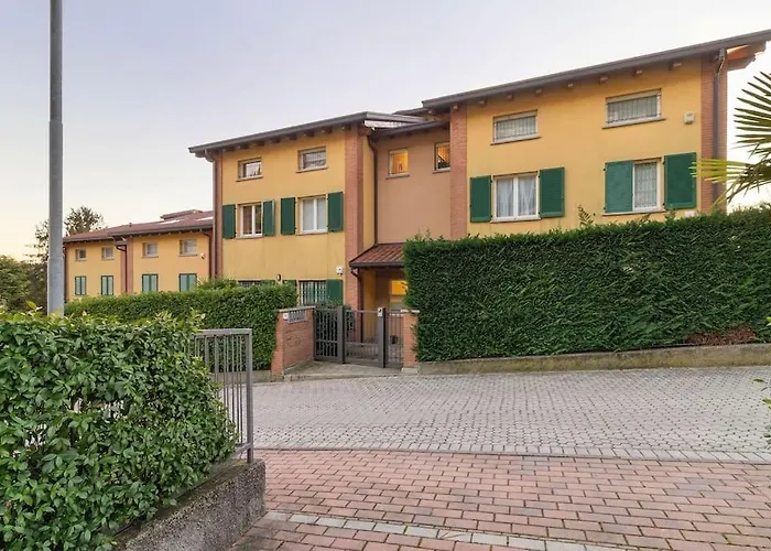 Bellavista Con Ac E Posto Auto A Brunate Apartman