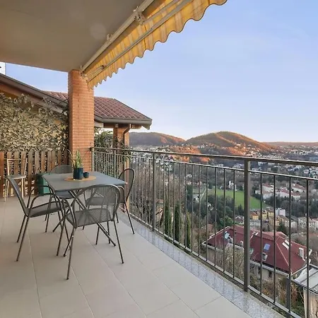 Bellavista Con Ac E Posto Auto A Brunate Apartamento